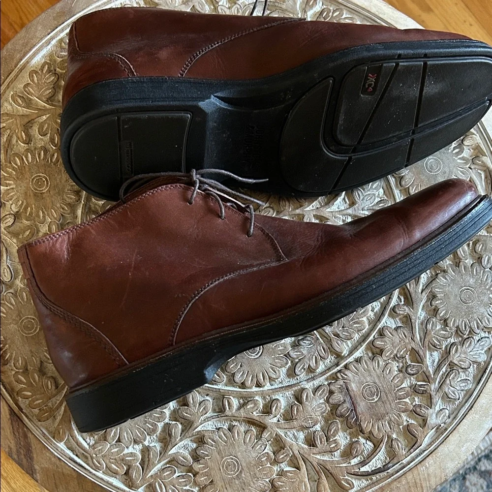 Johnston & Murphy Classic Brown Leather Men's Chukka Boots Size 12 EUC
